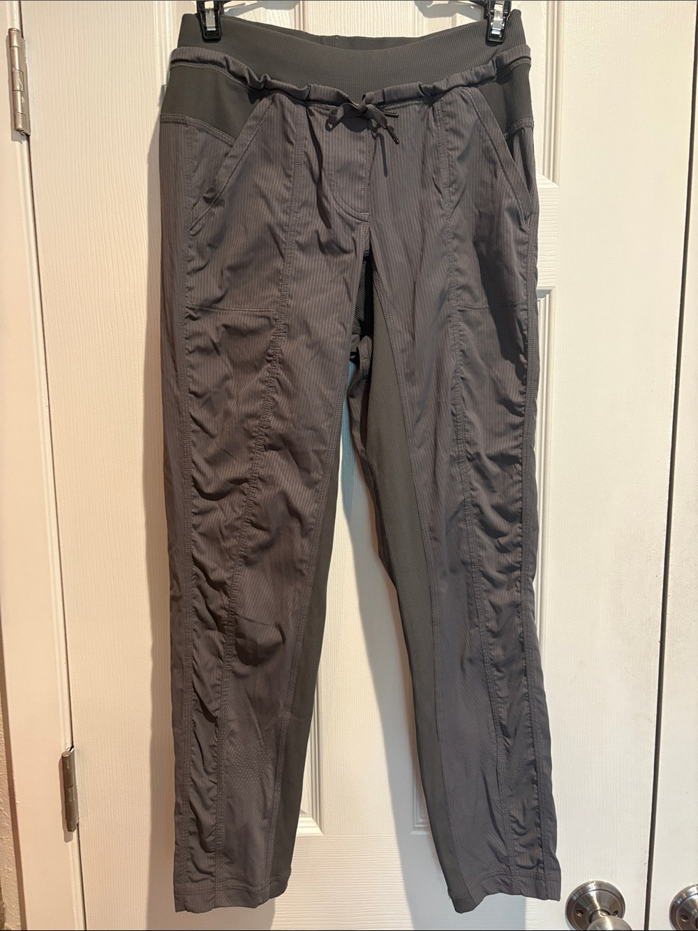 Lululemon Drawstring Skinny Pants - Size 4